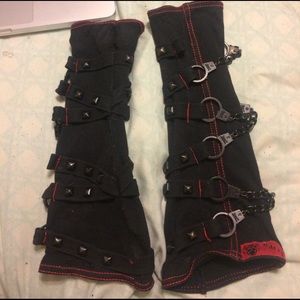 TRIPP NYC goth arm warmers.Forearm with thumb hole
