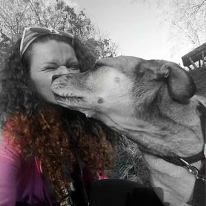 Meet your Posher, Leanne