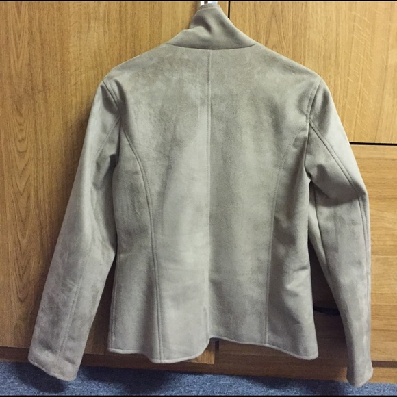 Brown jacket - Picture 4 of 4