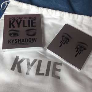 HOLIDAY EDITION KyShadow palette 2016