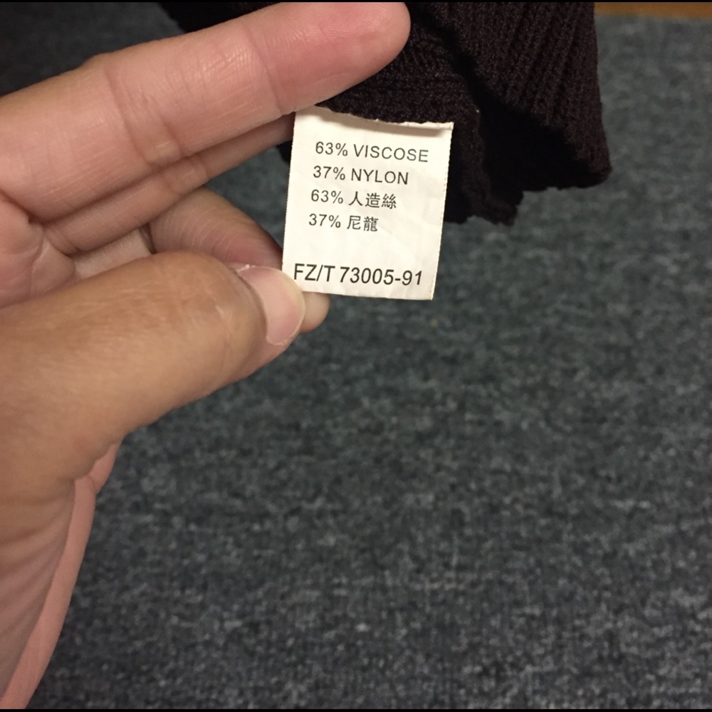 Blouse - Picture 3 of 3