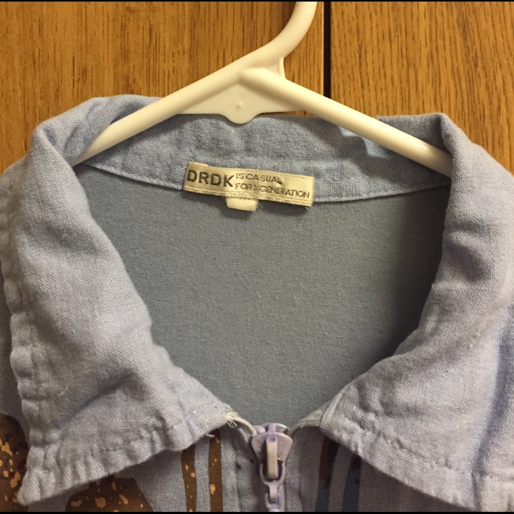 Blouse - Picture 2 of 3