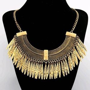 🆕Gold Toned Bohemian Styled Necklace!!😍