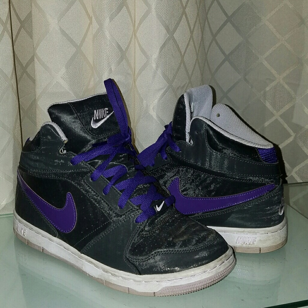 nike sneakers