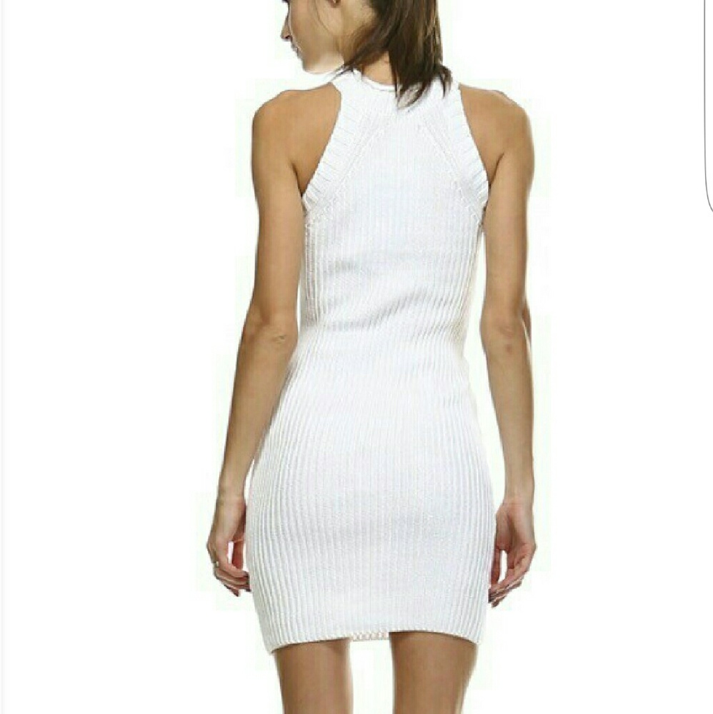 5πRATED SLEEVELESS "FIT ME" DRESS - Picture 4 of 4