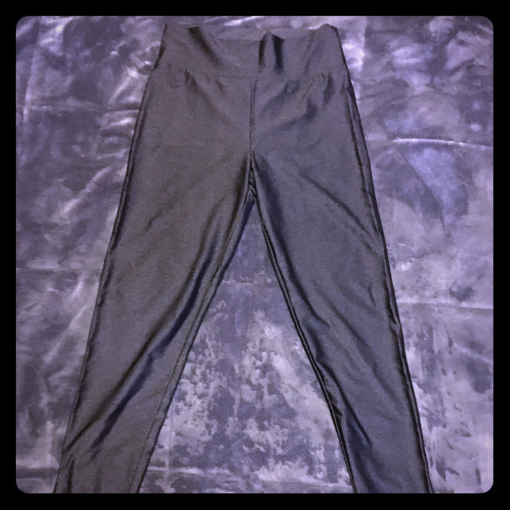 Slick shiny leggings