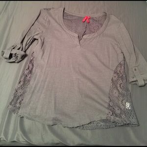 Red Camel Junior's Large Gray Top