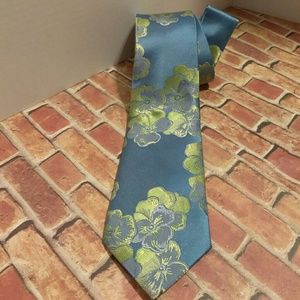 SOLD - Silk tie
