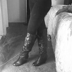 Knee high/wedge leather boots (black)