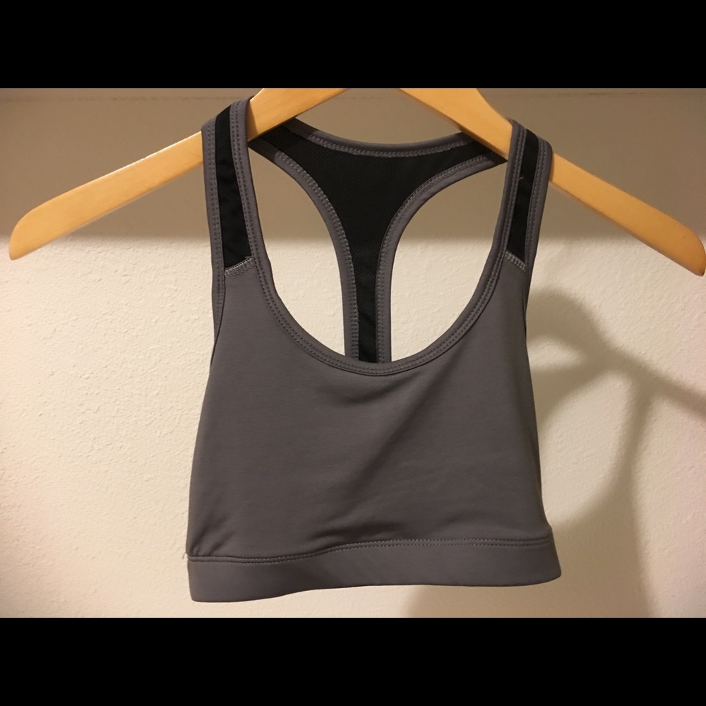 Aviva Sports Bra Size Medium