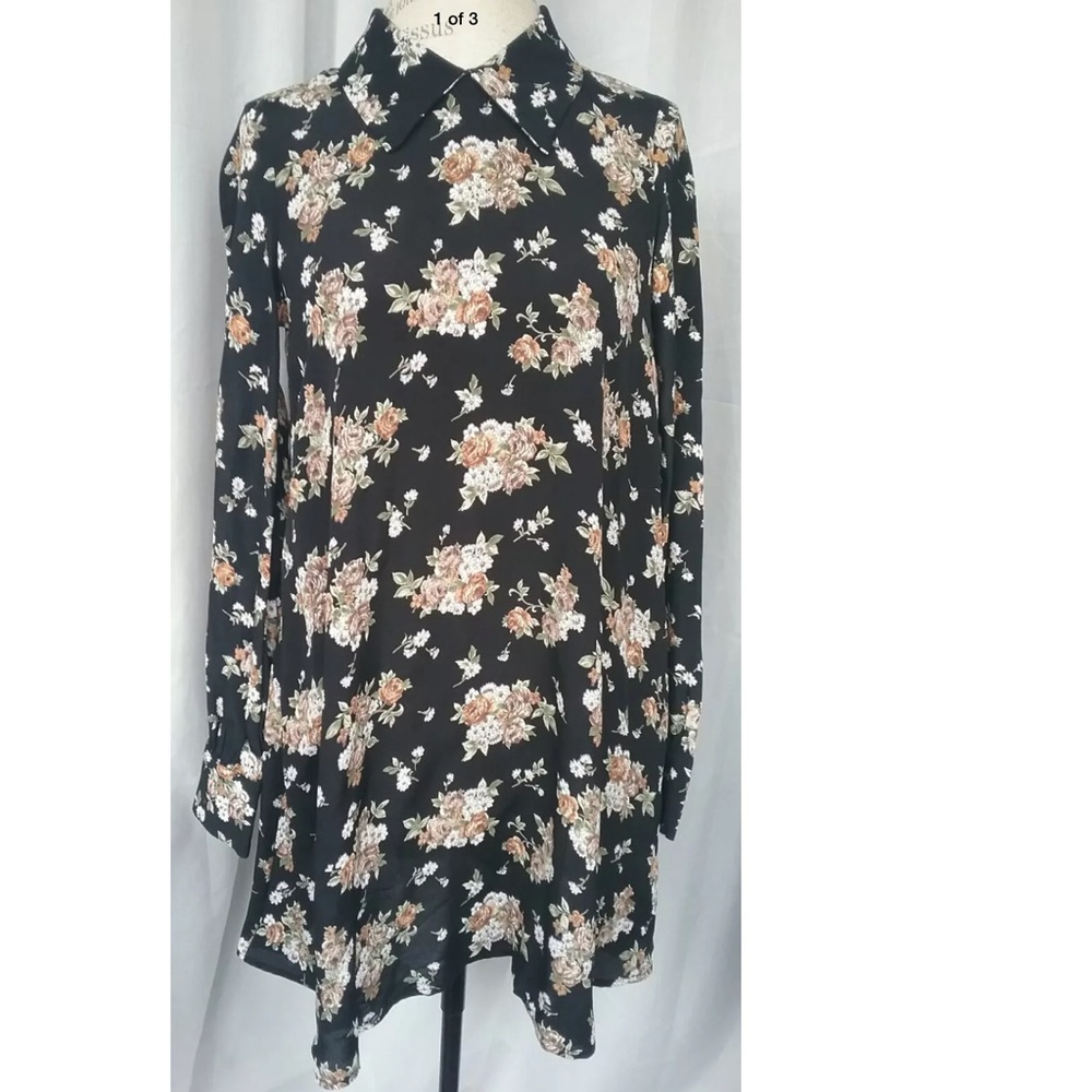 Flynn Skye open back floral dress size small