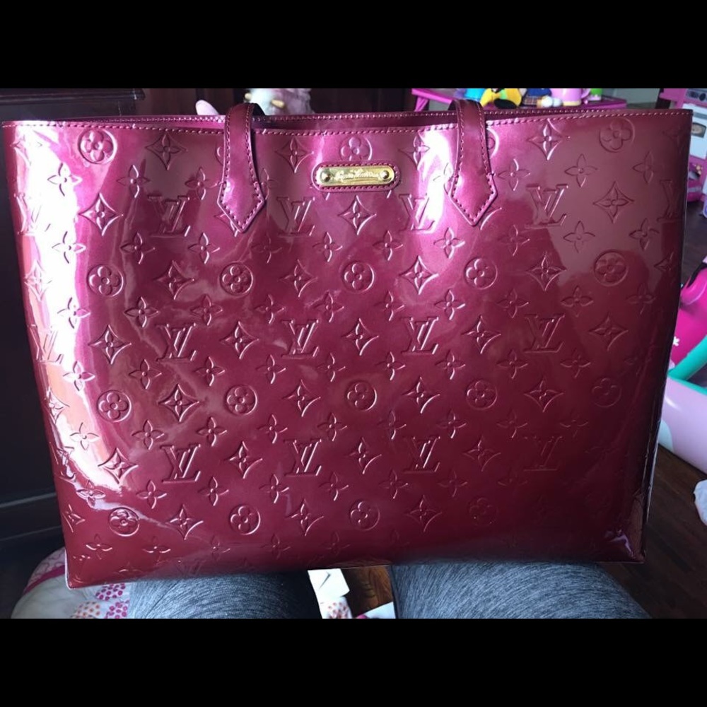 ❤️Sold❤️ Louis Vuitton Wilshire MM