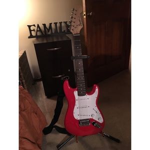 Red Fender Squier Mini