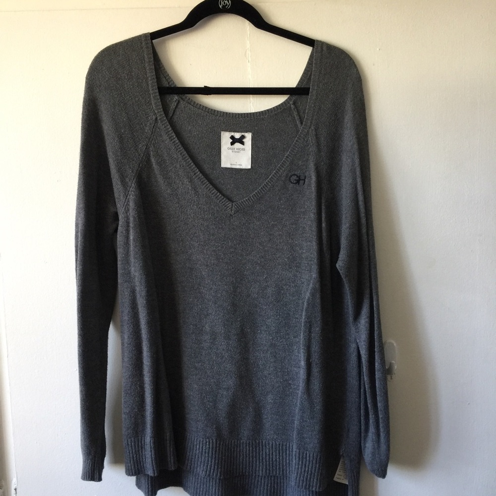 Gilly Hicks gray sweater