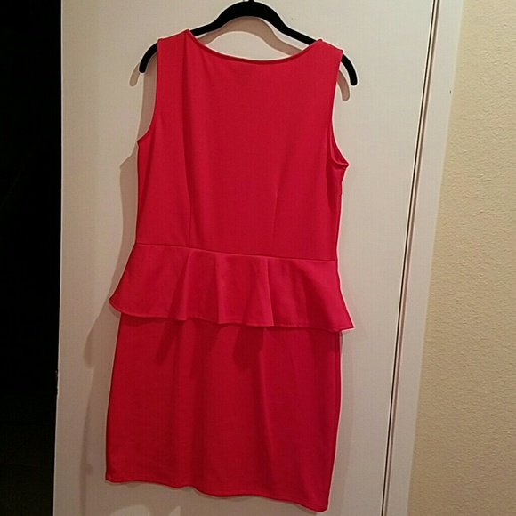 Peach Pendulum Mossimo Dress - Picture 2 of 2