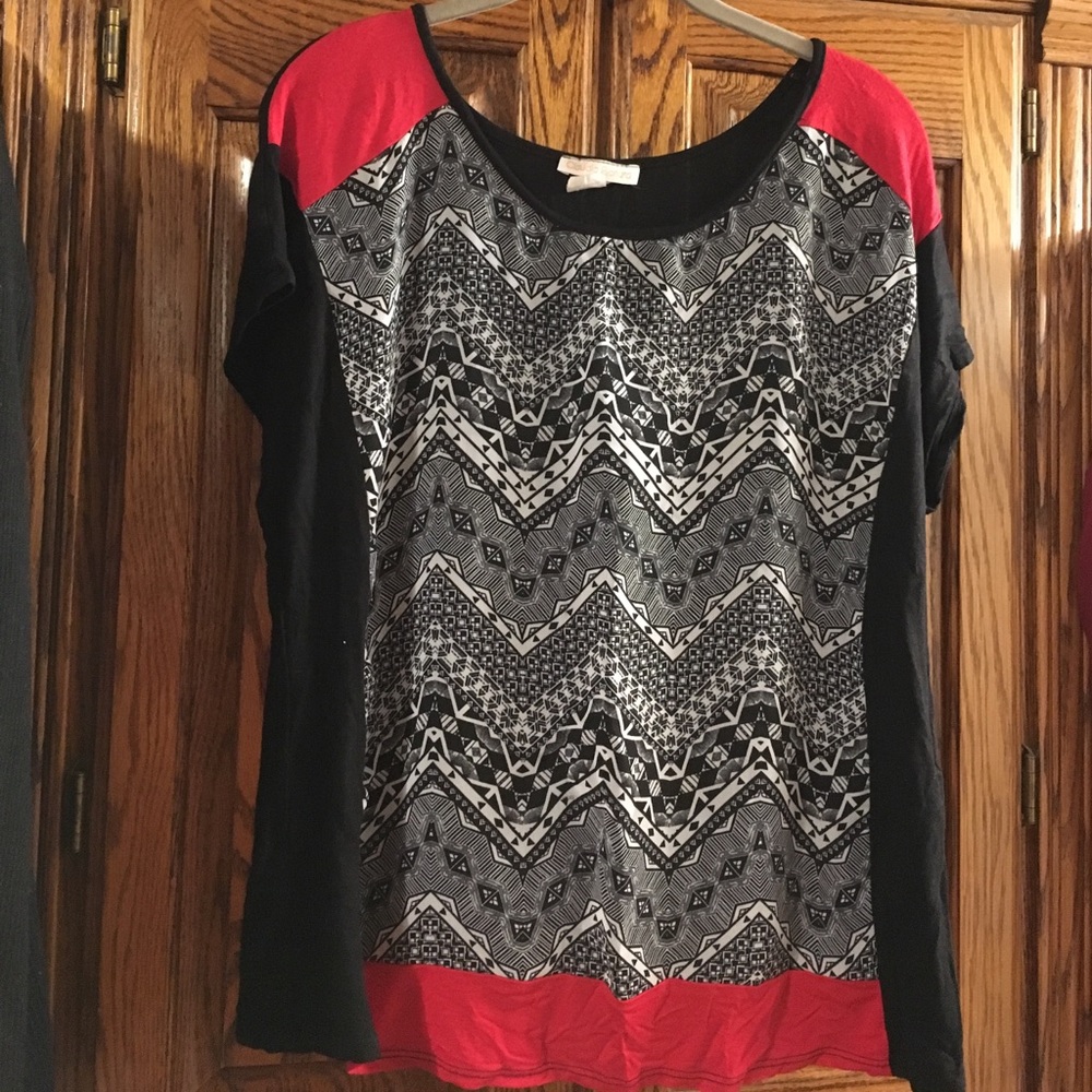 Bright polyester front top with comfy tshirt back