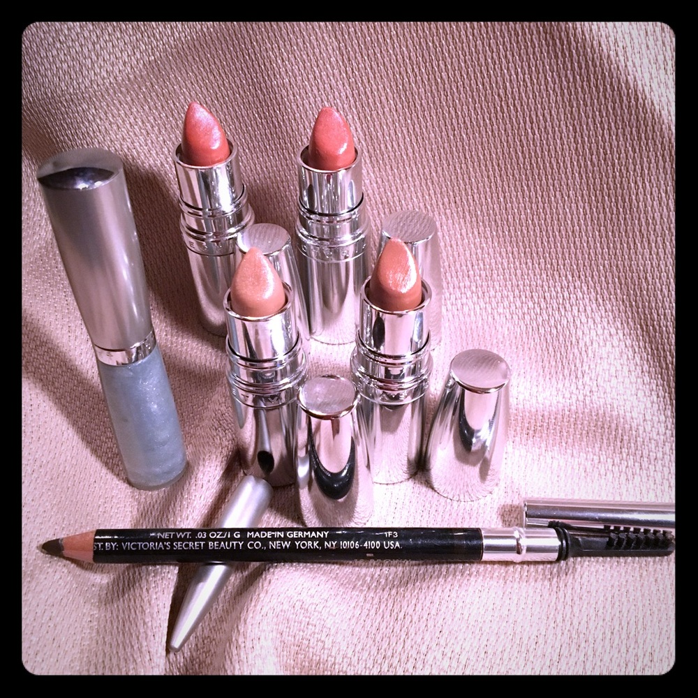 Victoria's Secret Makeup Lip & Brow Bundle