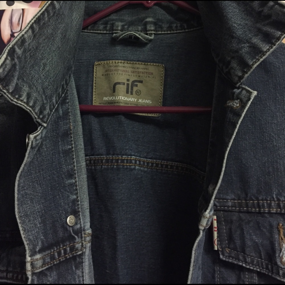 Denim jacket - Picture 2 of 4