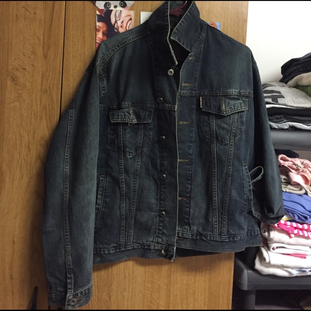 Denim jacket - Picture 3 of 4