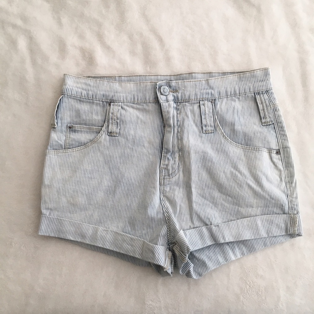Striped BDG shorts