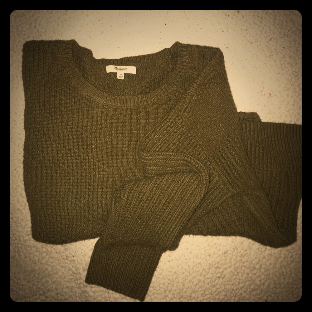 Madewell Knit one of my FAV to go to knit sweaterS