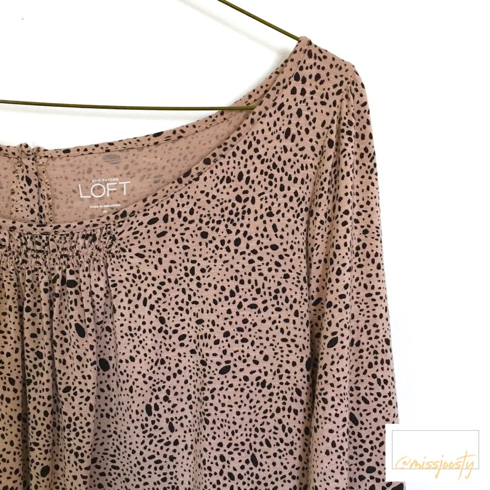 SALE 💝 LOFT Freckled Blush Blouse