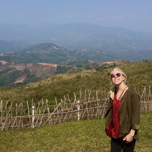 Meet your Posher, Stephanie - Picture 1 of 1