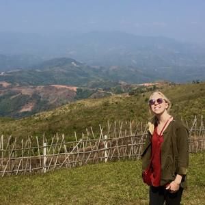 Meet your Posher, Stephanie