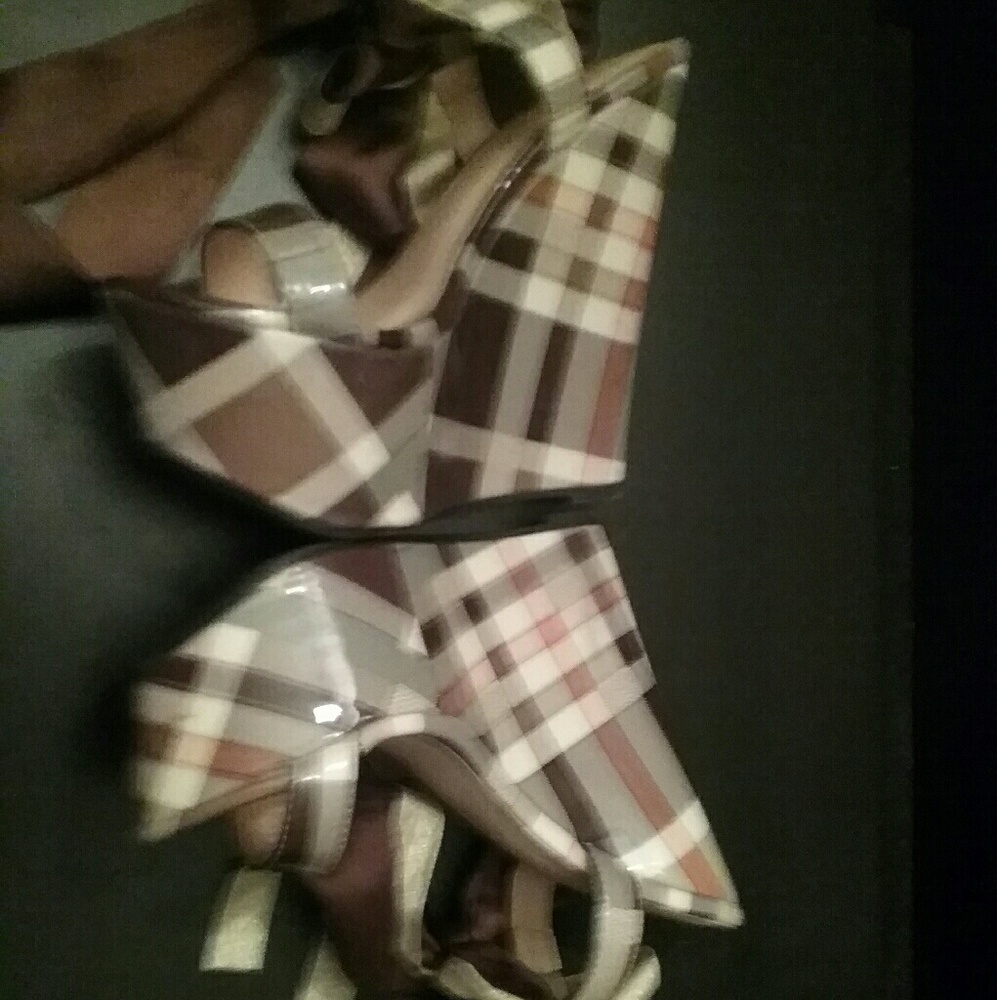 Tall wedges with bow ties