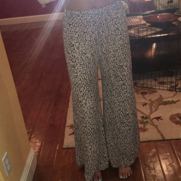 Flowy pants - Picture 5 of 5
