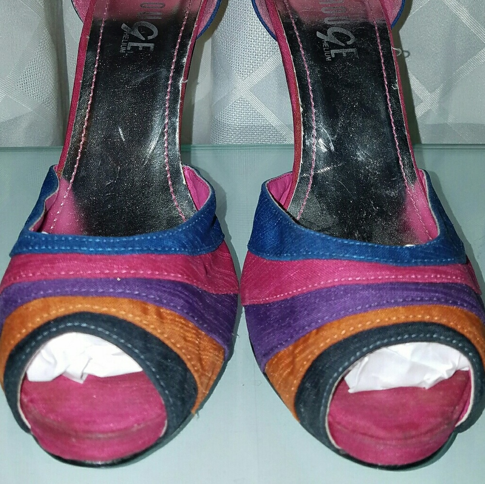 pumps - Picture 3 of 4