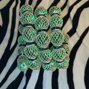 925 sterling silver memory wire wrap emerald brace