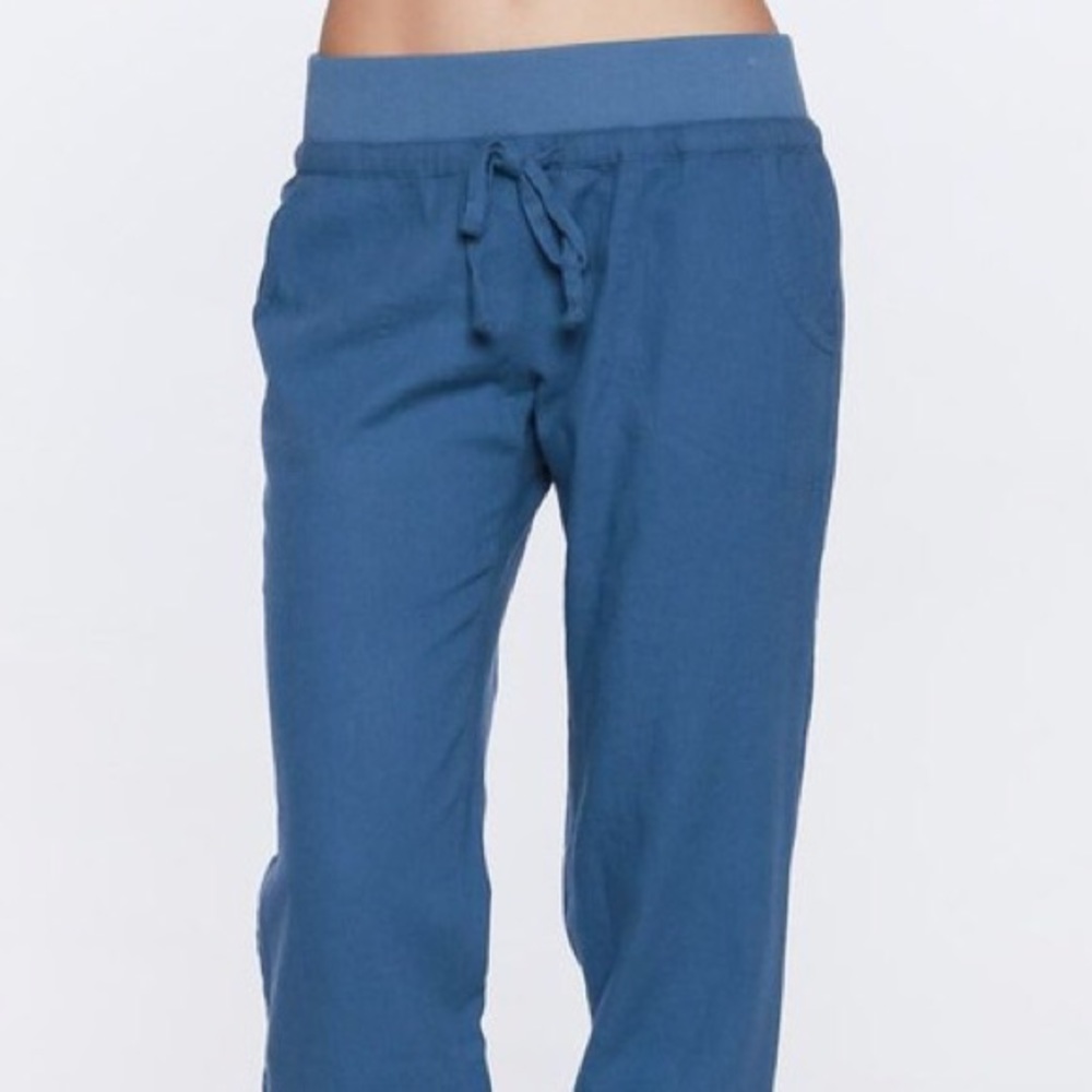 🌸🆕Leisure Linen Capris - Picture 7 of 8