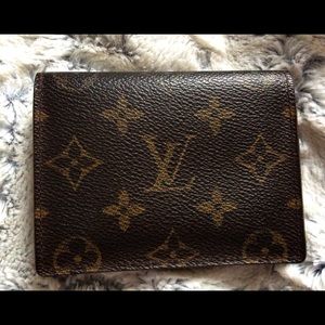📍Final sale📍Authentic LV Monogram porte holdcard