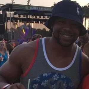 Meet your Posher, Aaron