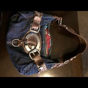 Guess purse