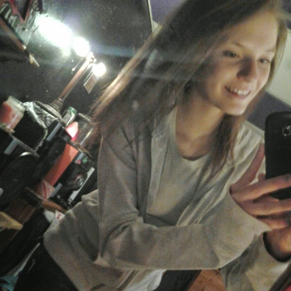 Meet your Posher, Amber