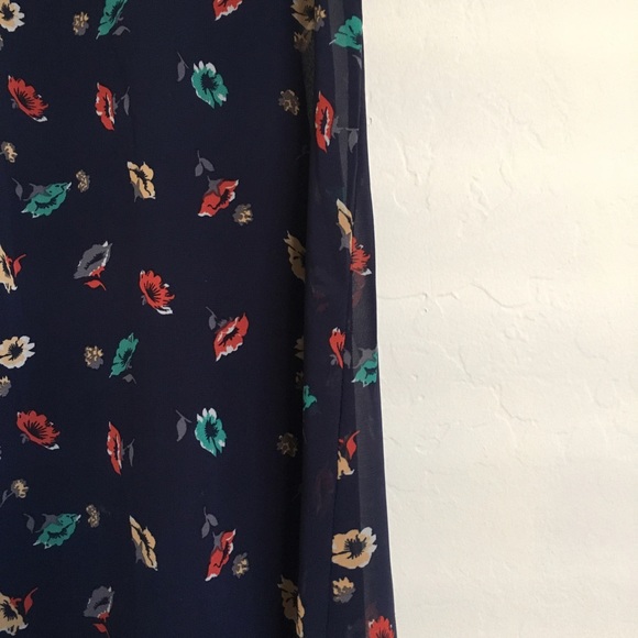 FLORAL PRINTED DRESS - Picture 2 of 3