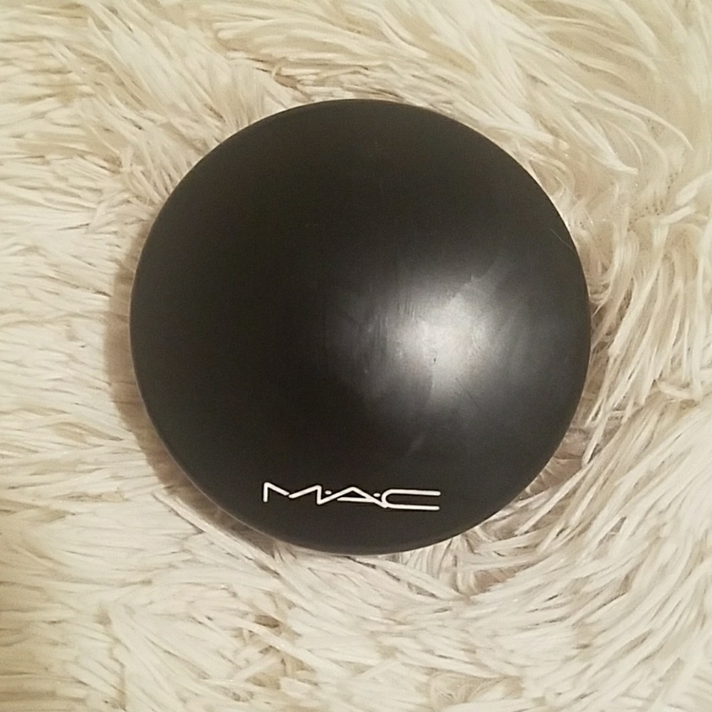 Mac mineralize skinfinish powder