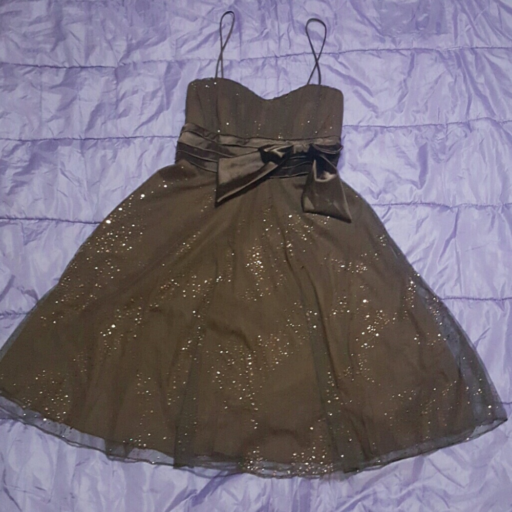 Kiki Drk brown with sequins dress
