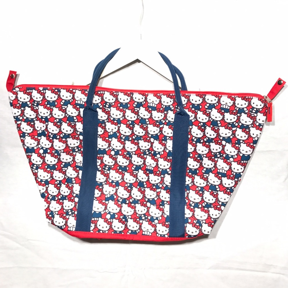 Hello Kitty Tote Bag - Picture 2 of 5