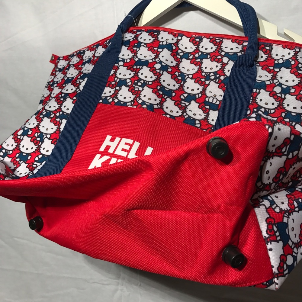 Hello Kitty Tote Bag - Picture 4 of 5