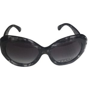 Chanel 5323 c.1492/S6