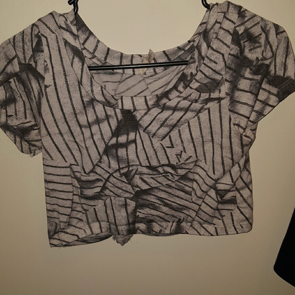 URBAN Outfitters Patterned Crop Top