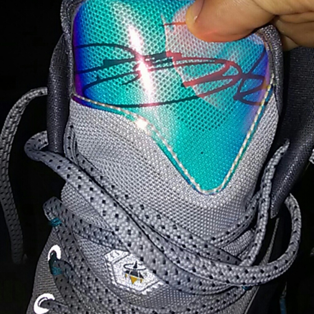 Lbj 13s - Picture 2 of 3