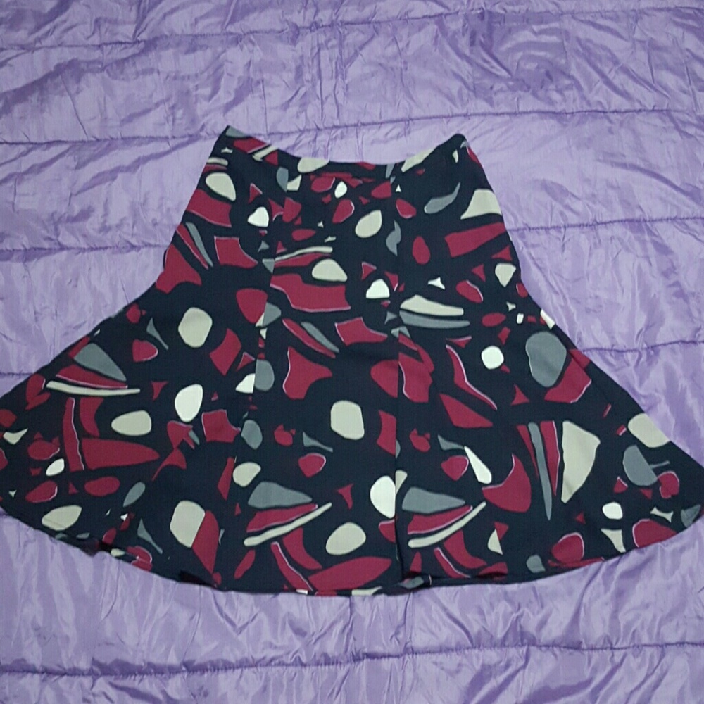 Beautiful work skirt or going out skirt.