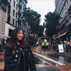 Meet your Posher, Nhi