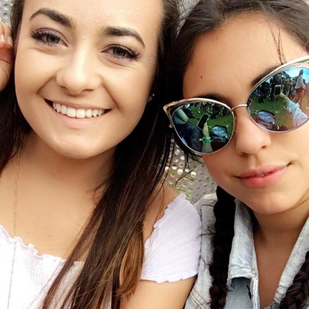 Meet your Posher, Amelia