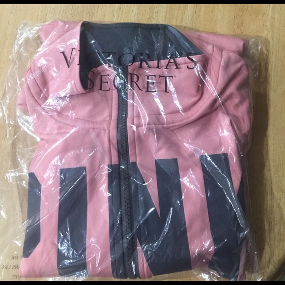 Pink Victoria secret Ultimate Deep Zip pink - Picture 3 of 3