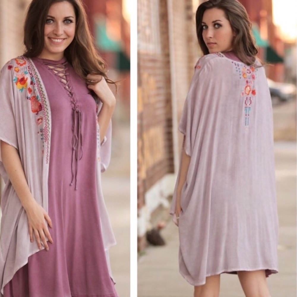 Chic Kimono SIZE LARGE